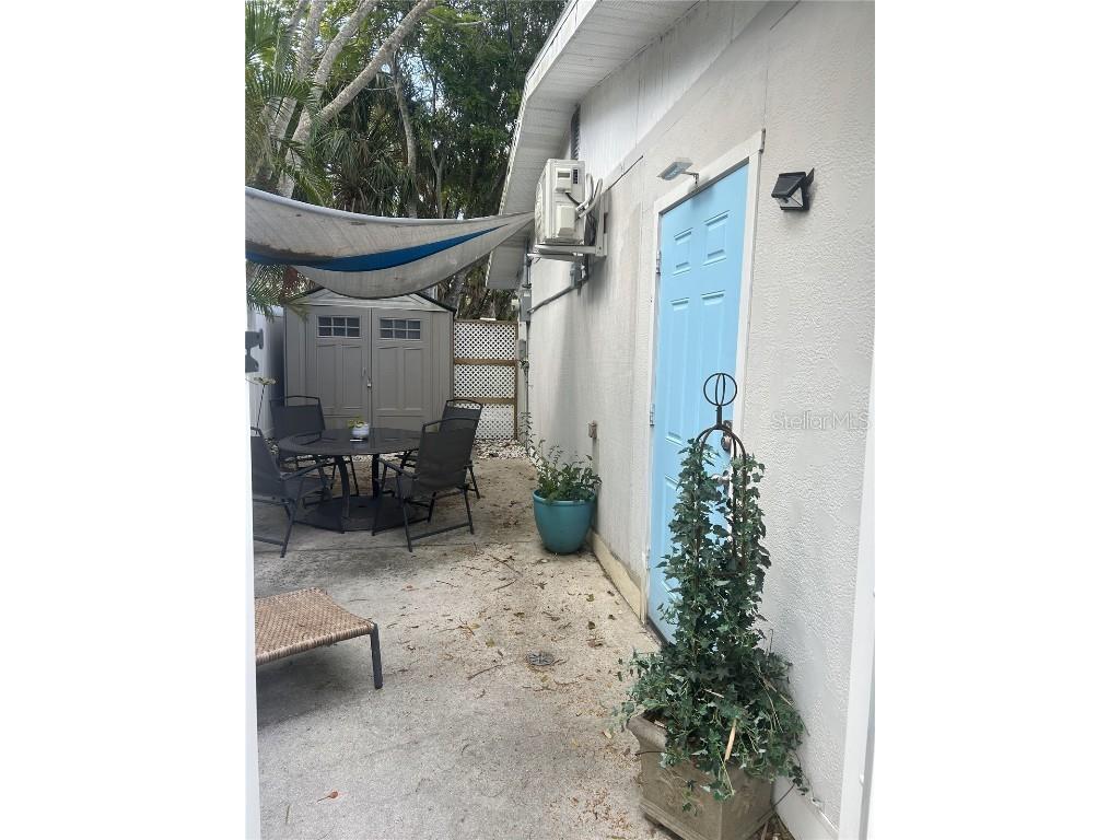 3074 Pinecrest Street #STUDIO Sarasota FL 34239 A4619762 image1