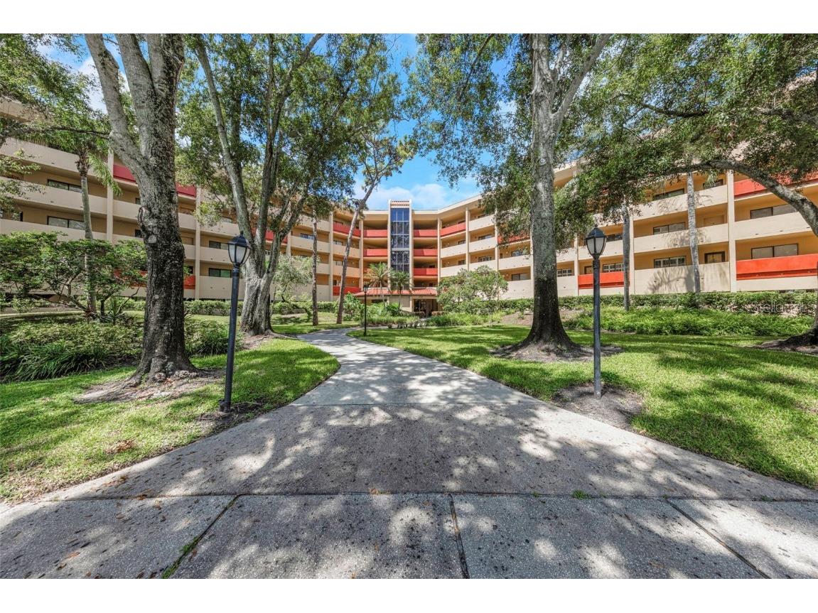 3076 Eastland Boulevard #111 Clearwater FL 33761 TB8419133 image1