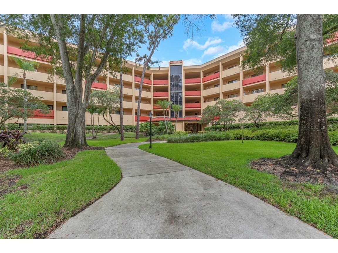 3076 Eastland Boulevard #208 Clearwater FL 33761 U8204705 image1