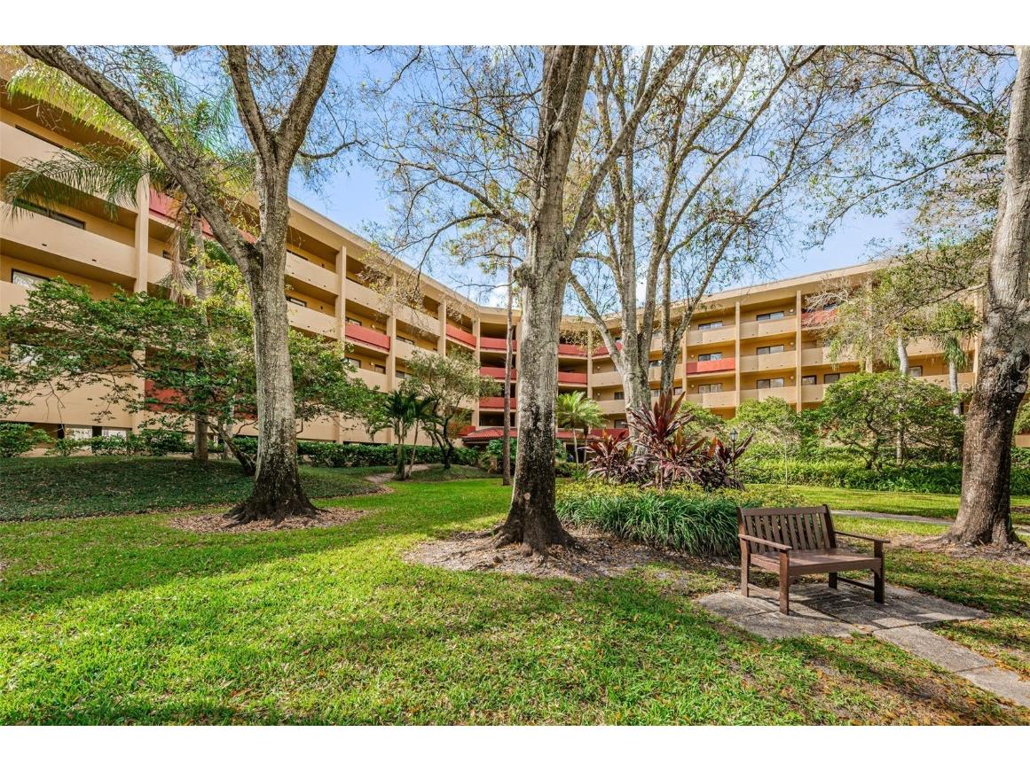 3076 Eastland Boulevard #406 Clearwater FL 33761 U8190518 image1