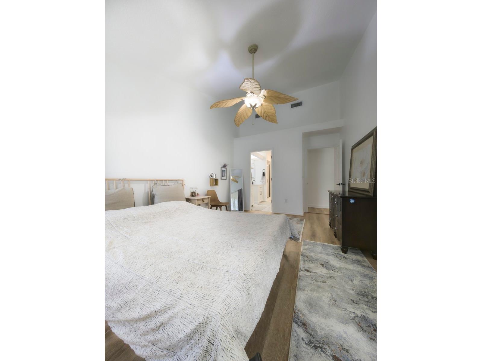 3077 Branch Drive Clearwater FL 33760 TB8483181 image25