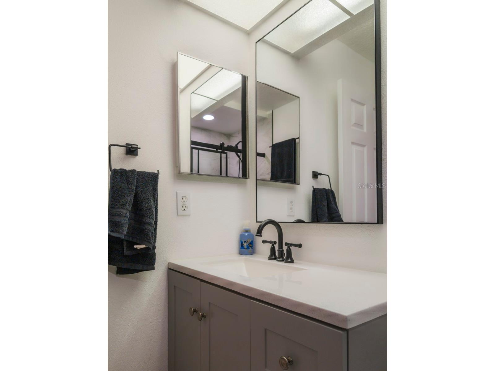 3077 Branch Drive Clearwater FL 33760 TB8483181 image37