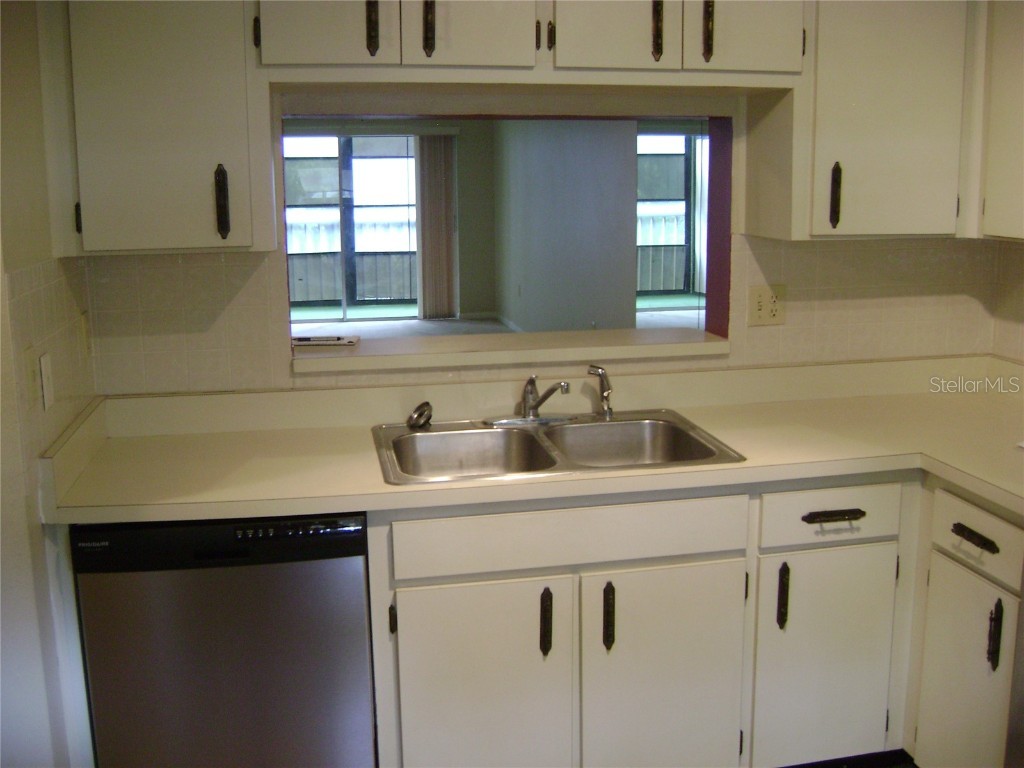 3077 Casa Del Sol Circle #207 Clearwater FL 33761 TB8391954 image5