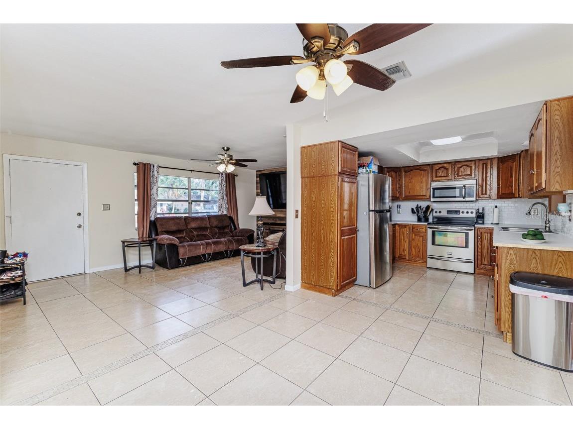 3077 Heather Glynn Drive Mulberry FL 33860 L4957218 image8