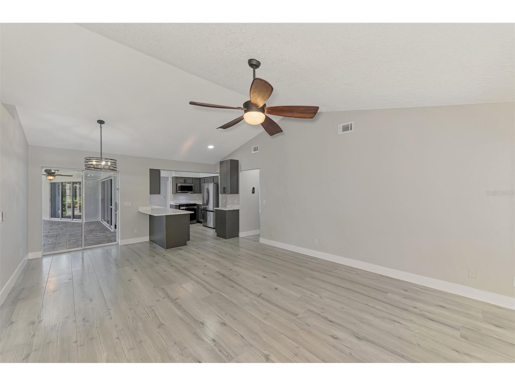 3077 Stone Street Port Charlotte FL 33981 O6393903 image28