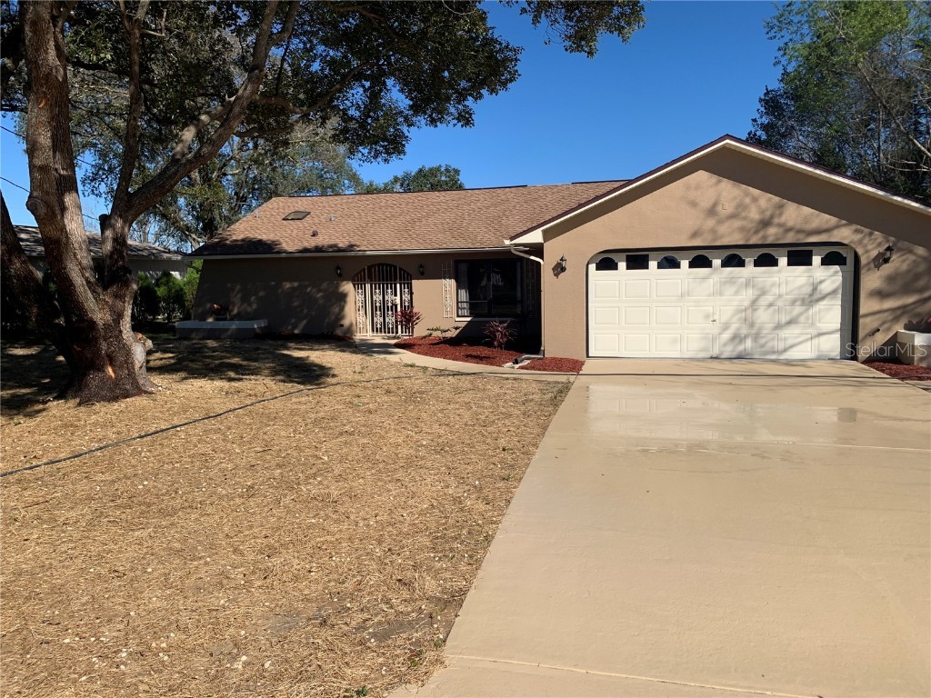 3078 Fisher Avenue Spring Hill FL 34609 W7852564 image1