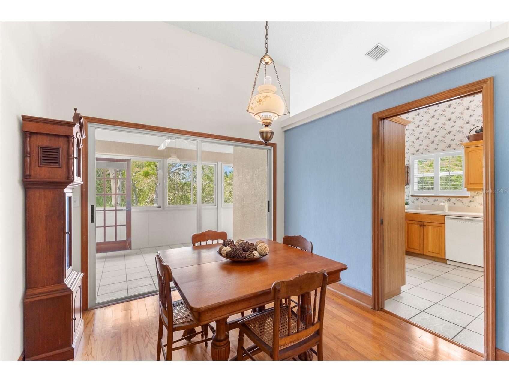 3079 Branch Drive Clearwater FL 33760 TB8478281 image16