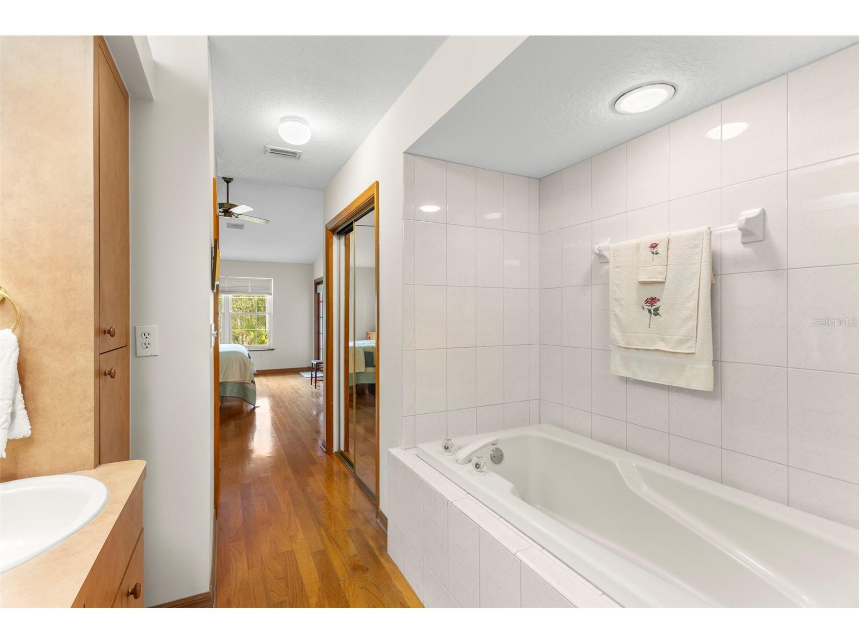 3079 Branch Drive Clearwater FL 33760 TB8478281 image22