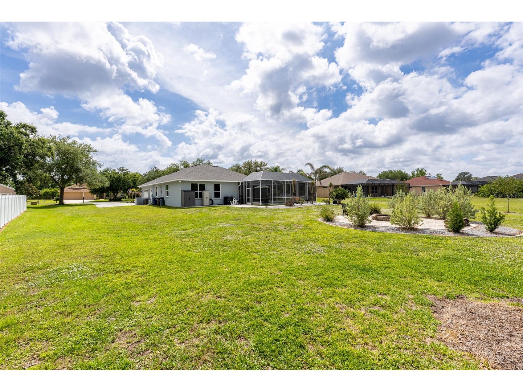 308 141st Court NE Bradenton FL 34212 A4691482 image33