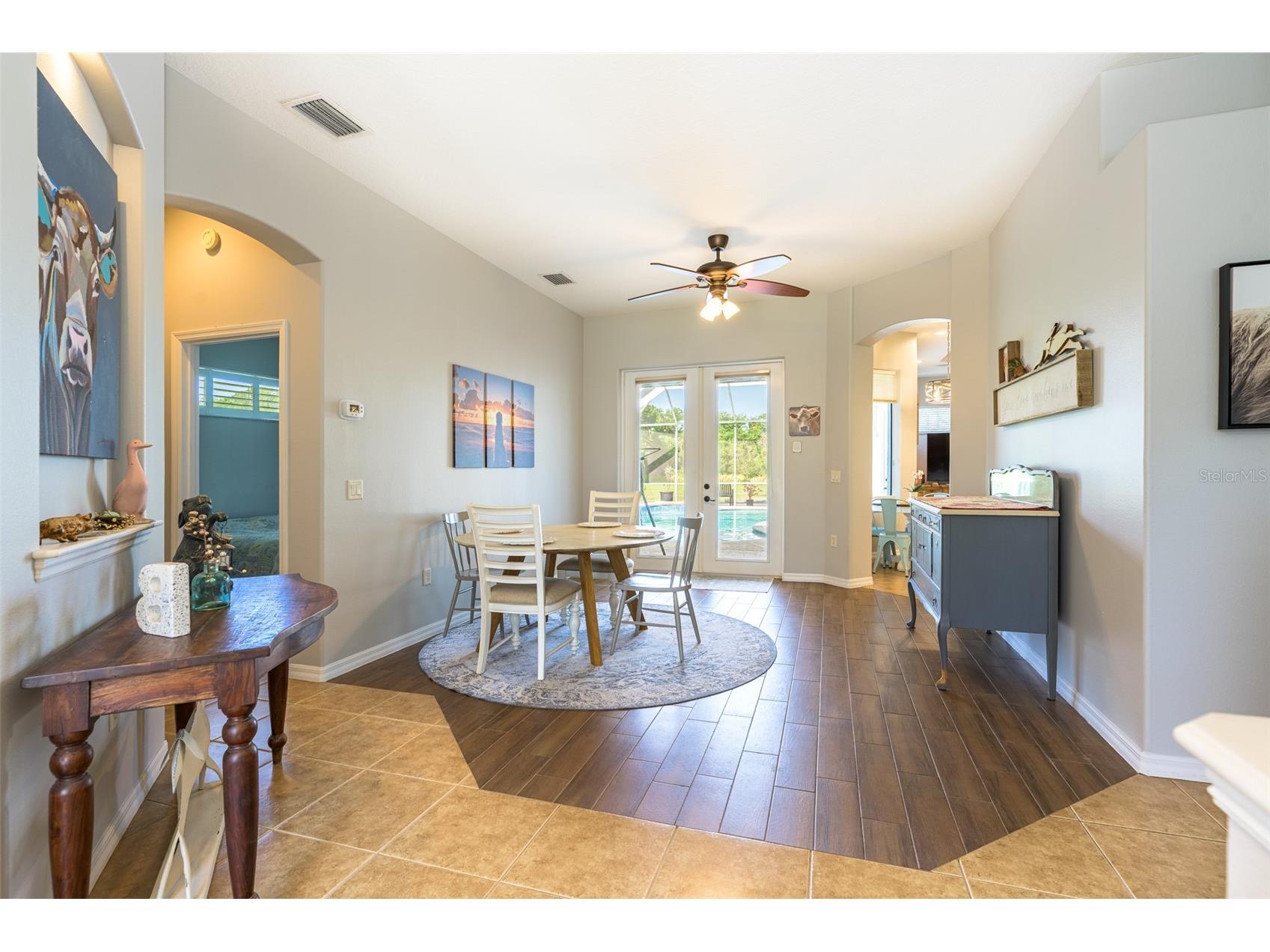 308 141st Court NE Bradenton FL 34212 A4691482 image7
