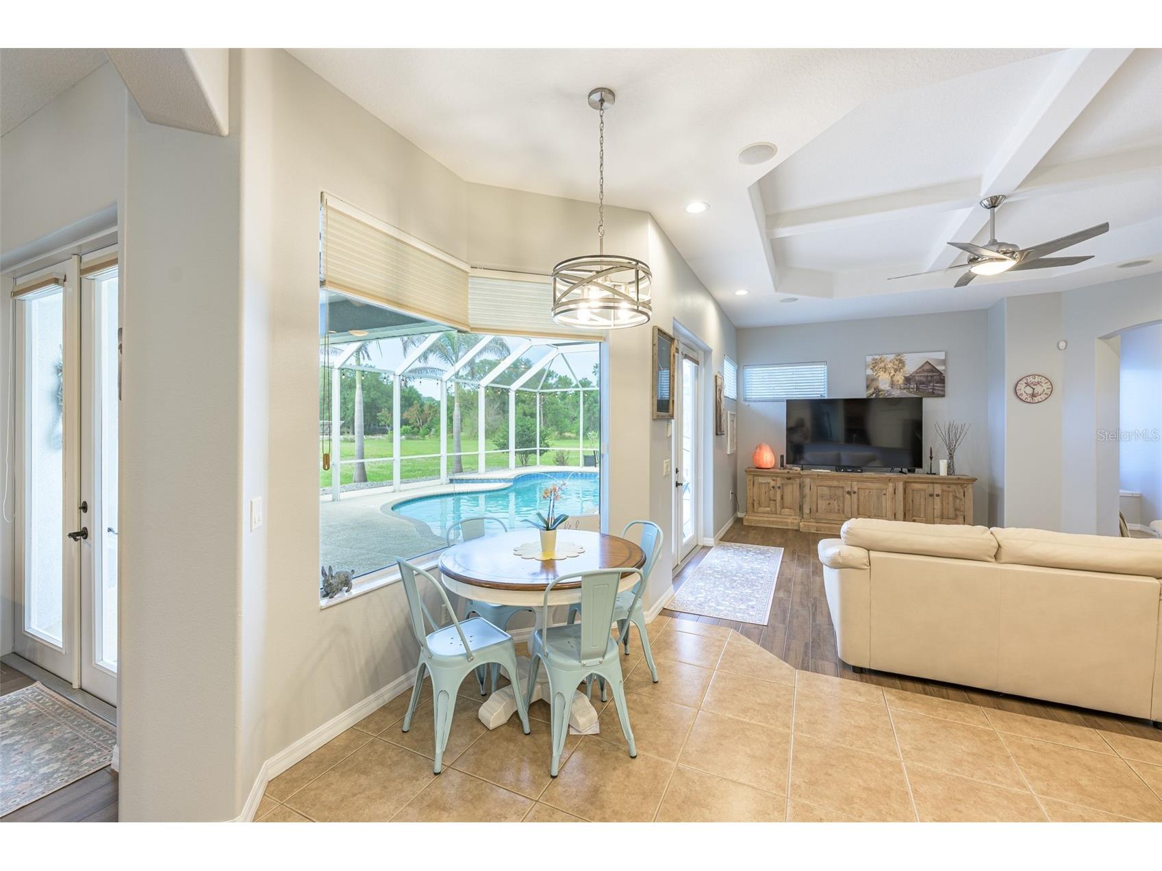 308 141st Court NE Bradenton FL 34212 A4691482 image9