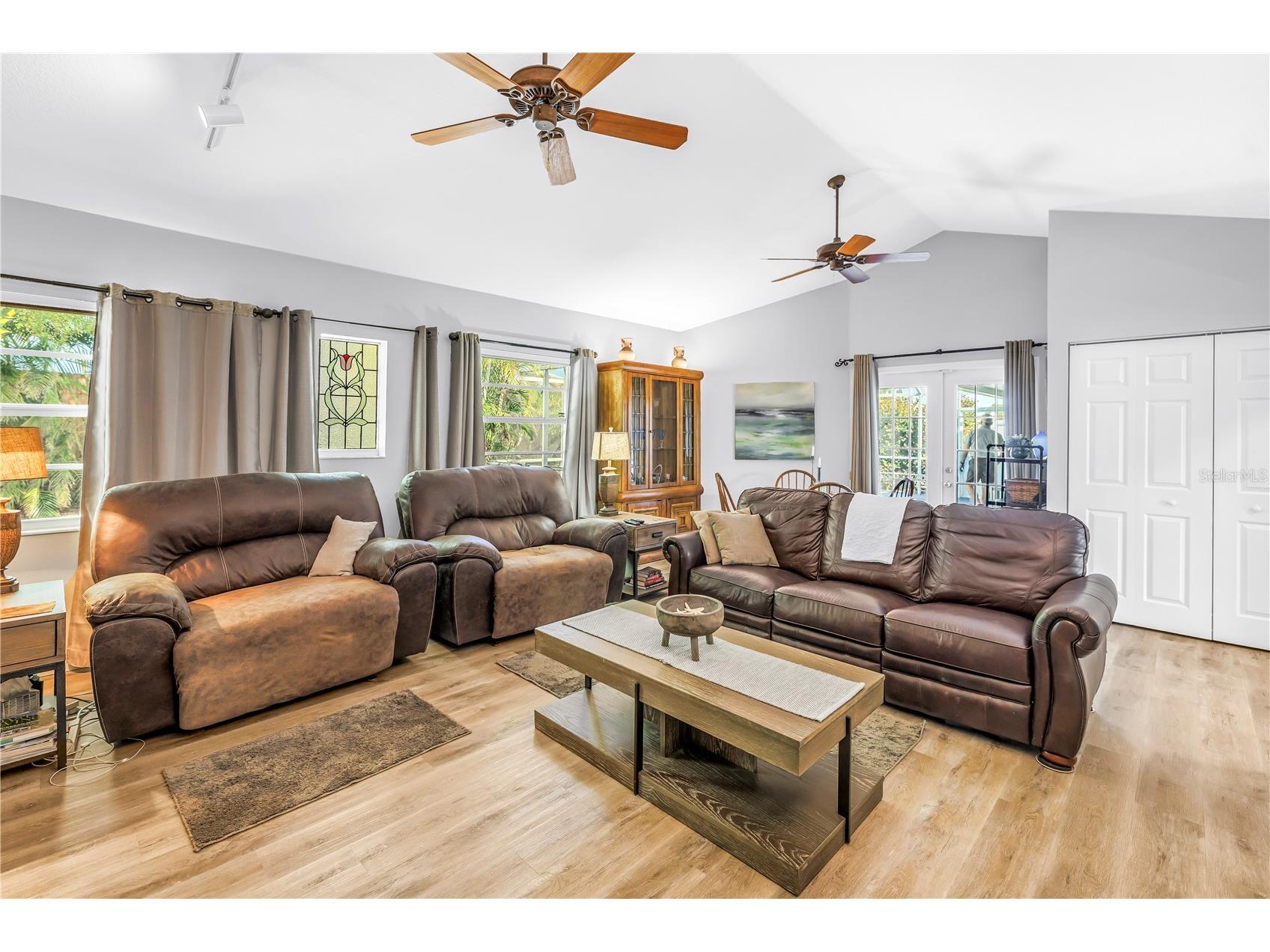 308 53rd Street W Bradenton FL 34209 A4690250 image16