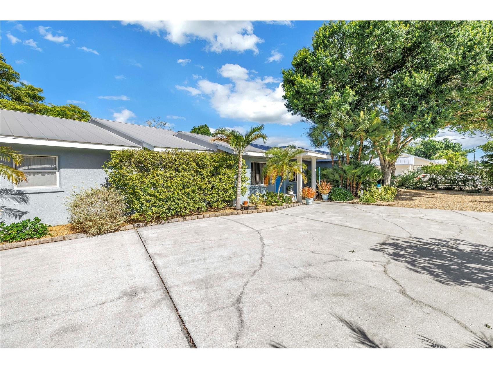 308 53rd Street W Bradenton FL 34209 A4690250 image3