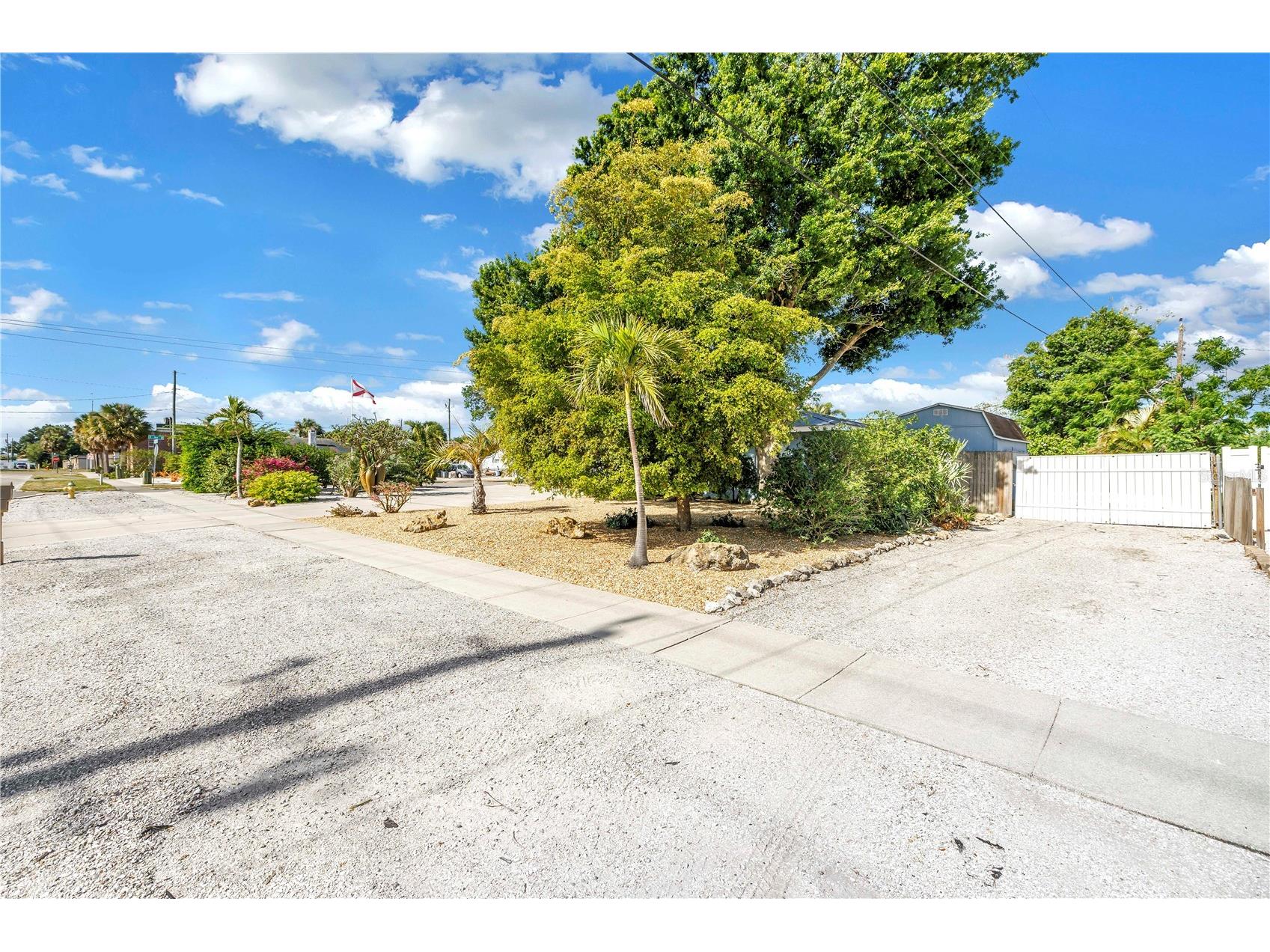 308 53rd Street W Bradenton FL 34209 A4690250 image53