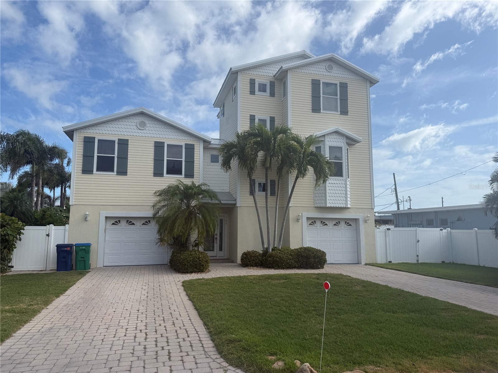 308 55th Street Holmes Beach FL 34217 J1000080 image1
