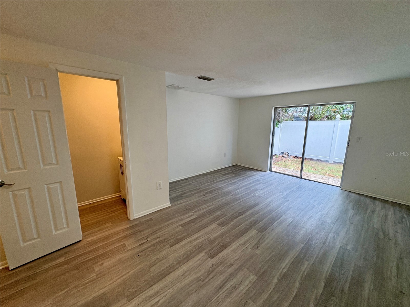 308 57th Avenue Drive E #B Bradenton FL 34203 A4695837 image6