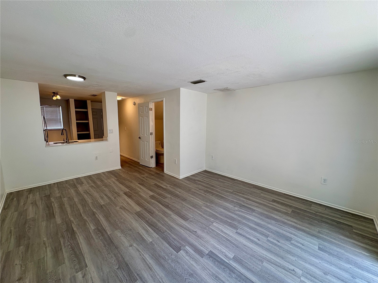 308 57th Avenue Drive E #B Bradenton FL 34203 A4695837 image7