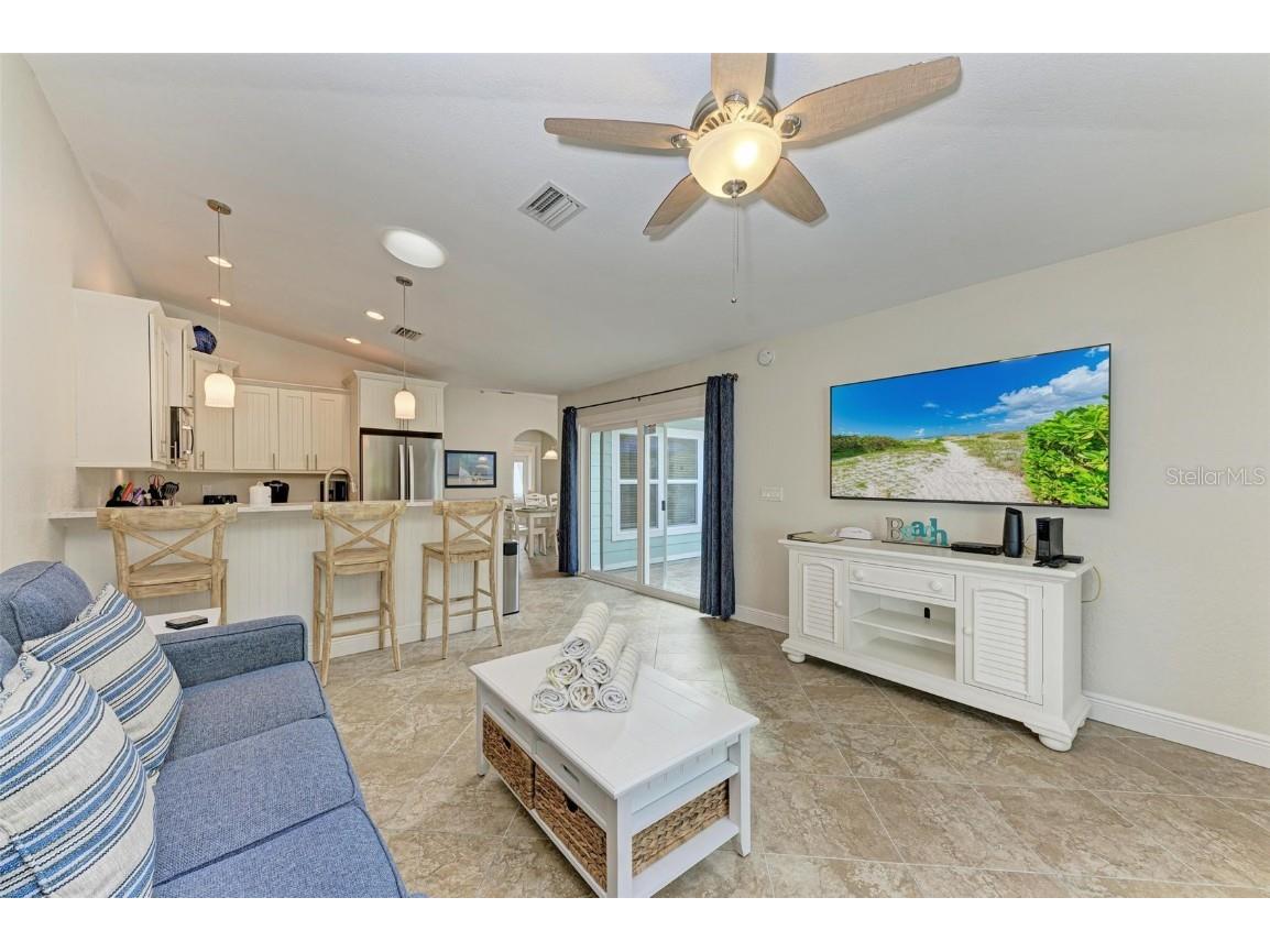 308 58th Street #A Holmes Beach FL 34217 A4673370 image10