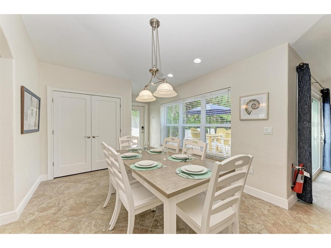 308 58th Street #A Holmes Beach FL 34217 A4673370 image12