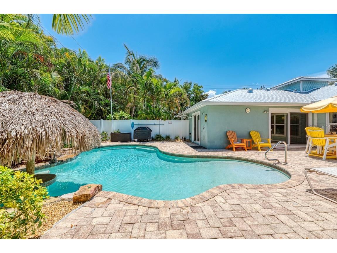 308 58th Street #A Holmes Beach FL 34217 A4673370 image2