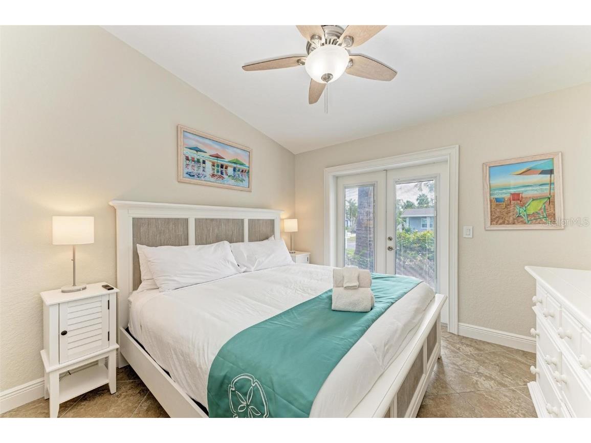 308 58th Street #A Holmes Beach FL 34217 A4673370 image20