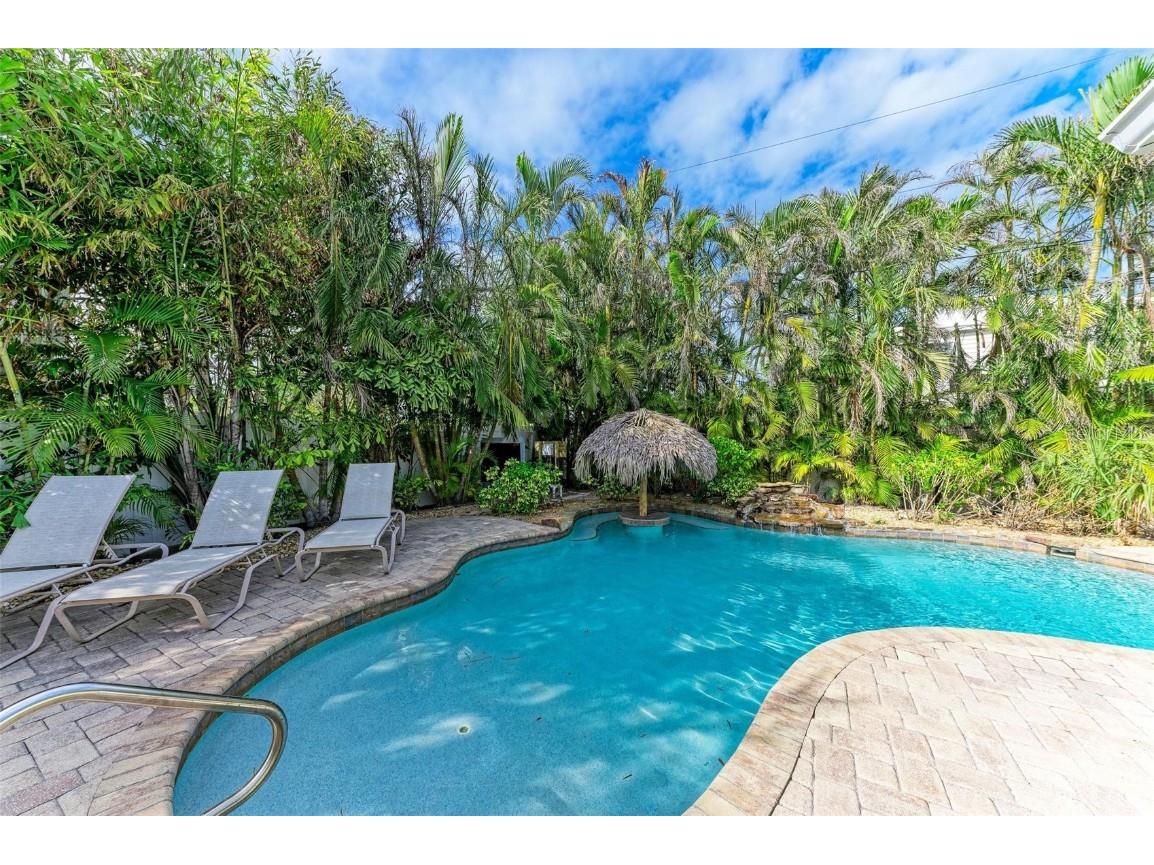 308 58th Street #A Holmes Beach FL 34217 A4673370 image27