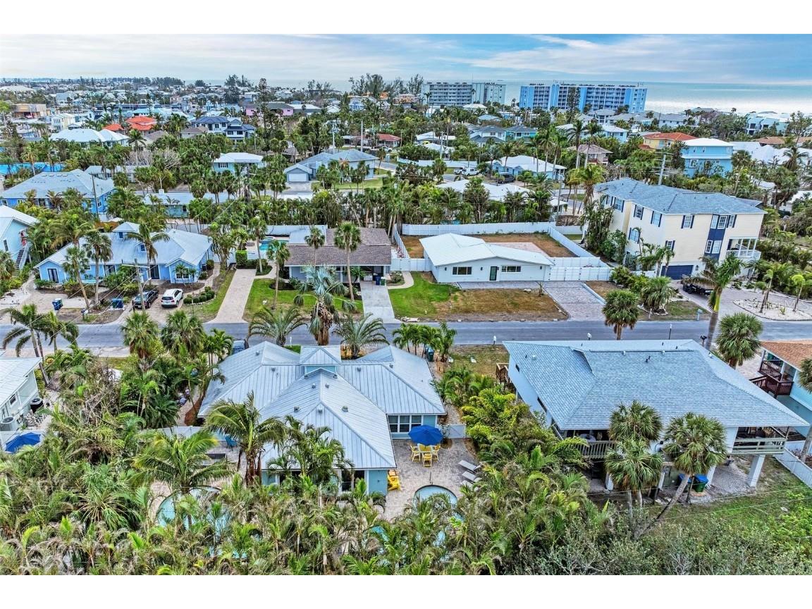 308 58th Street #A Holmes Beach FL 34217 A4673370 image3