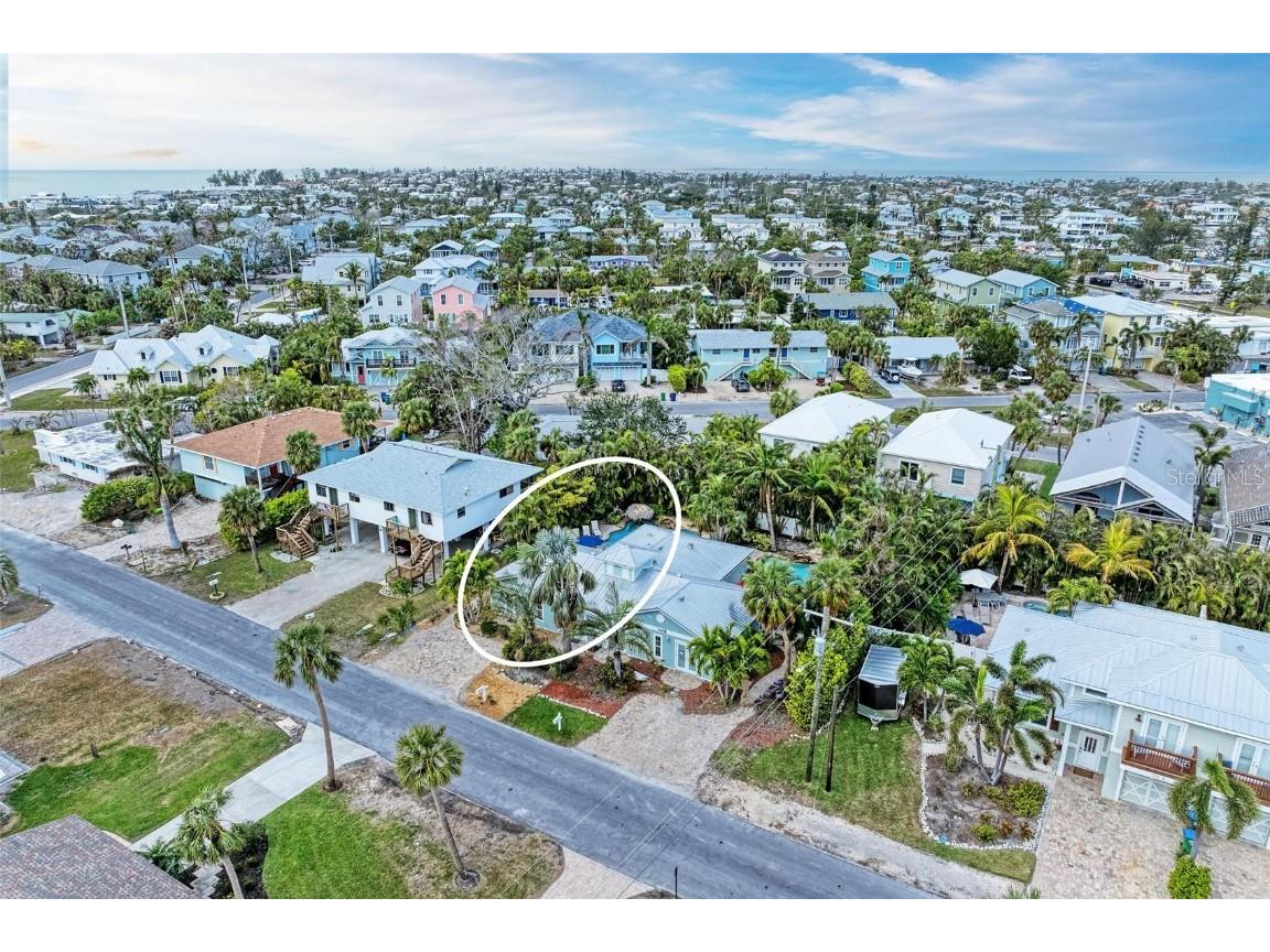 308 58th Street #A Holmes Beach FL 34217 A4673370 image36