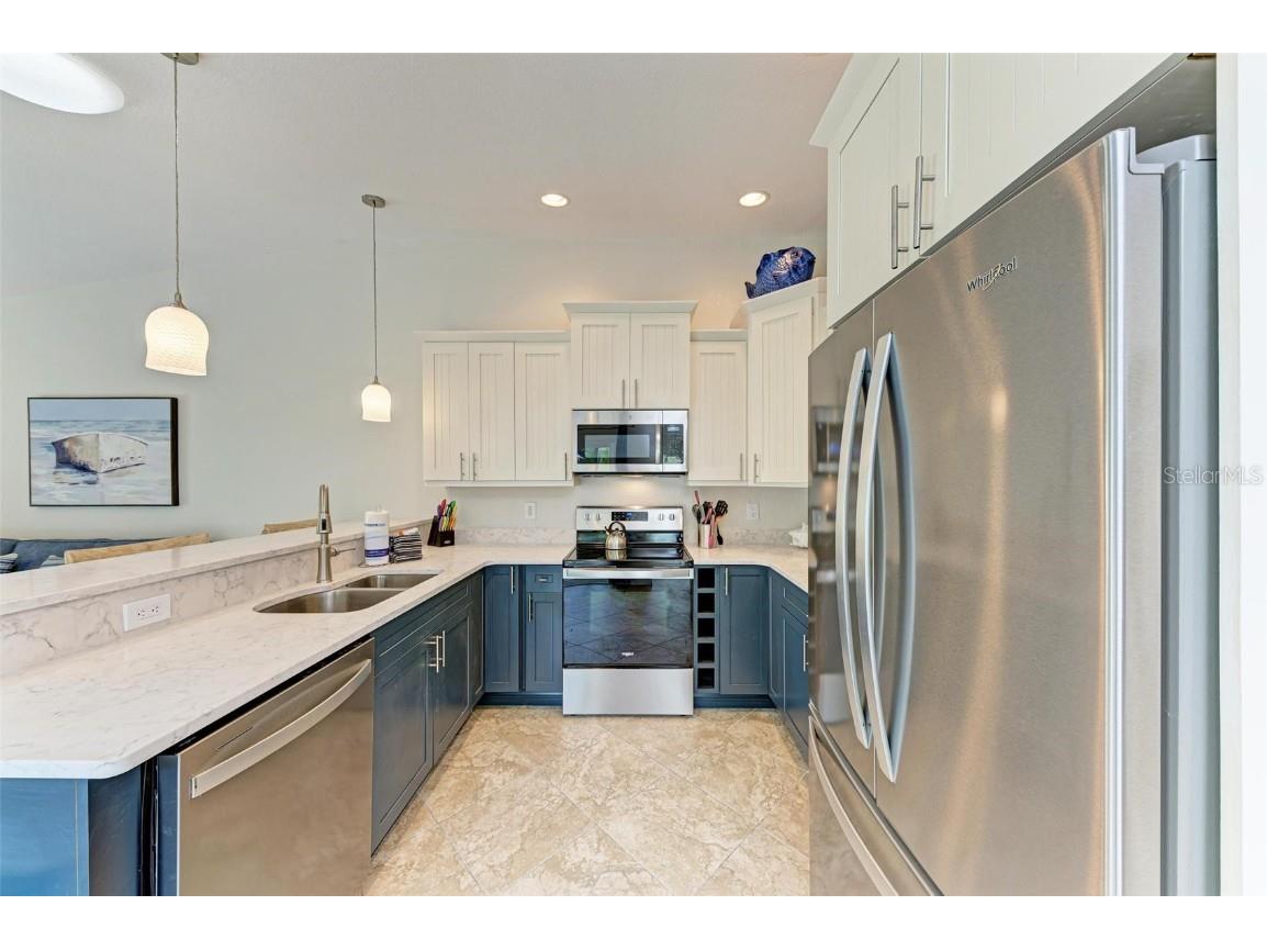 308 58th Street #A Holmes Beach FL 34217 A4673370 image6