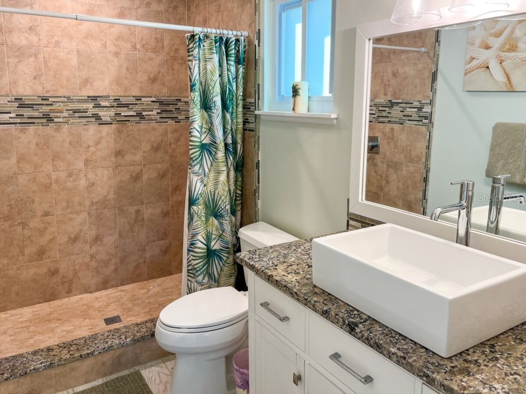 308 60th Street #A Holmes Beach FL 34217 A4694707 image13