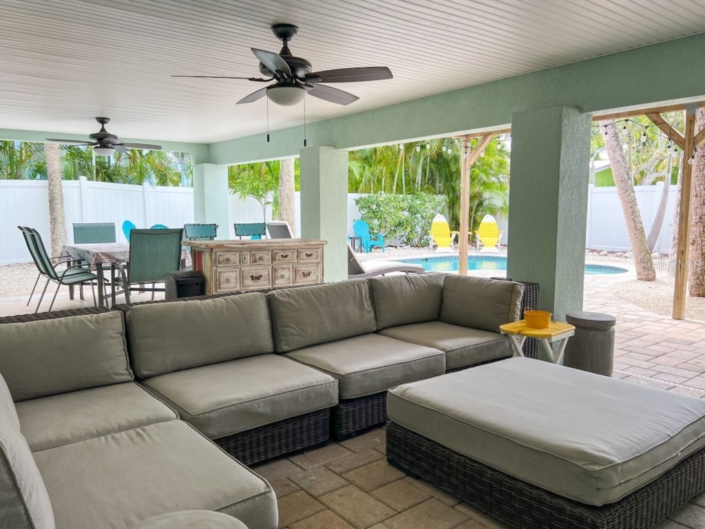 308 60th Street #A Holmes Beach FL 34217 A4694707 image2