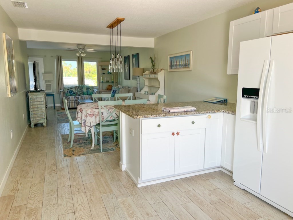 308 60th Street #A Holmes Beach FL 34217 A4694707 image9