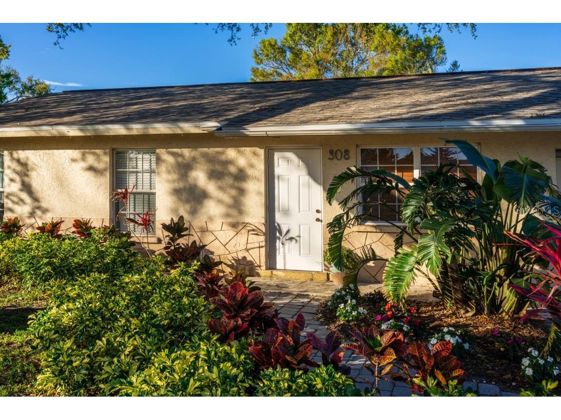 308 67th Street NE Bradenton FL 34208 A4643416 image1