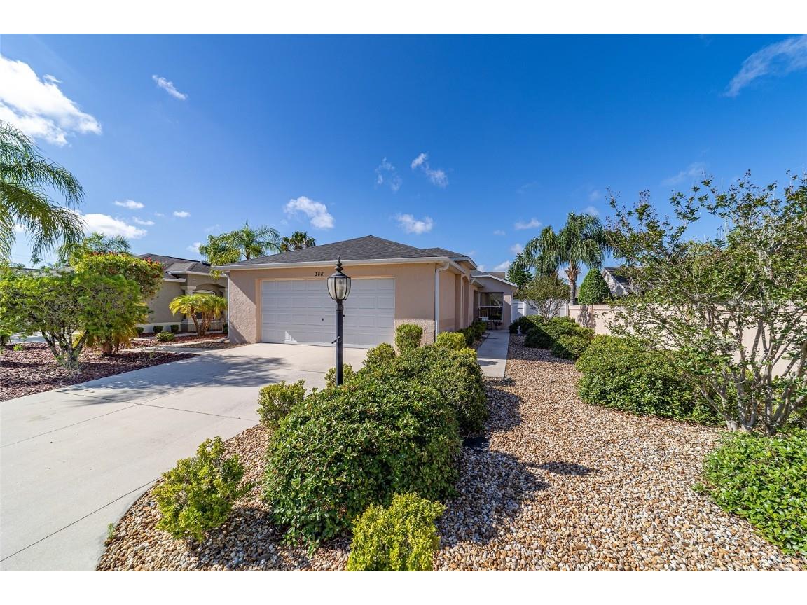 308 Almeria Street The Villages FL 32162 G5082516 image1