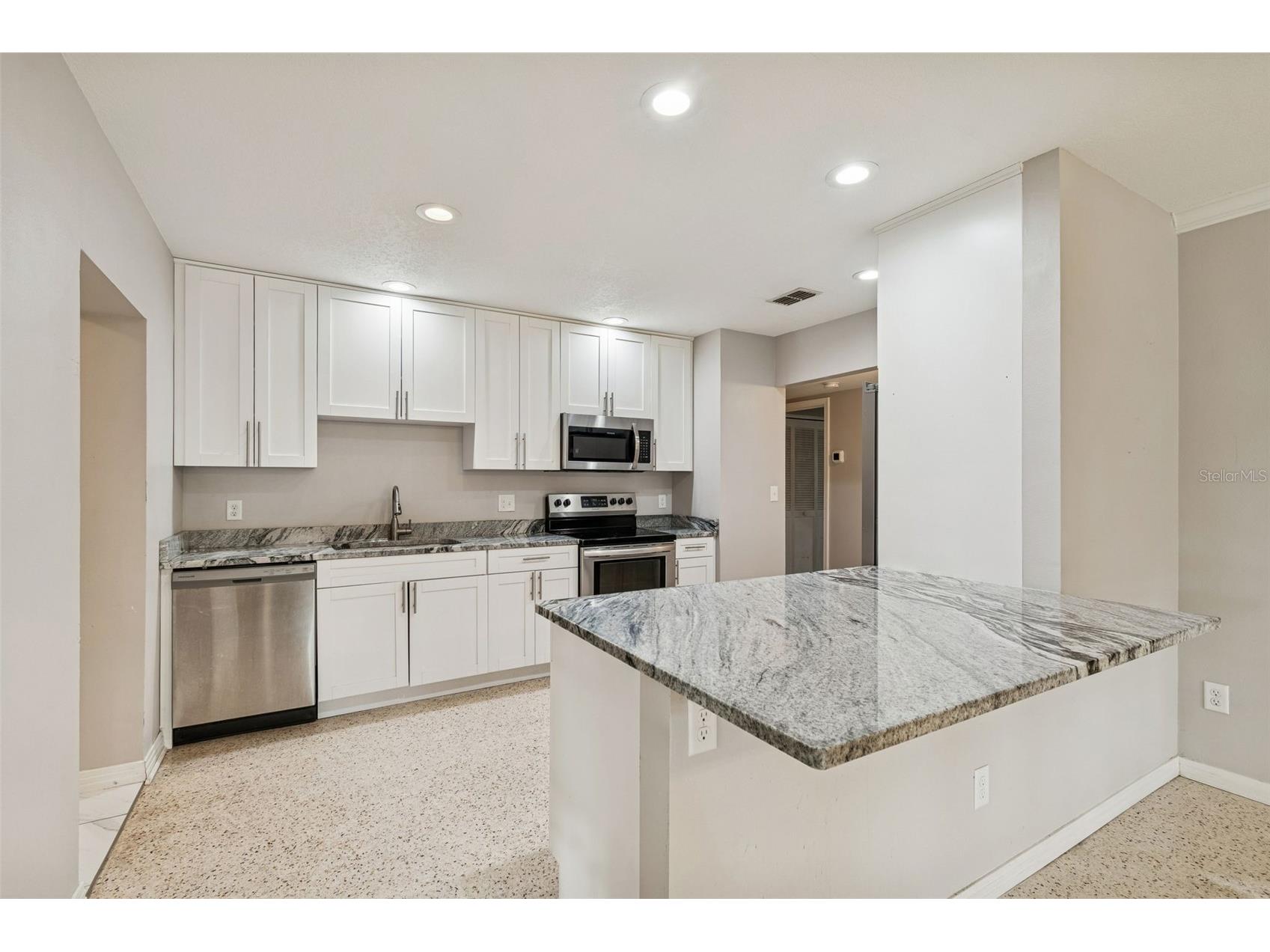 308 Brentwood Drive Temple Terrace FL 33617 TB8474120 image7
