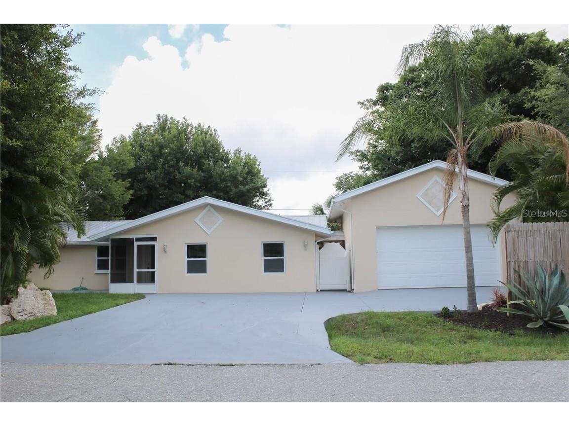 308 Cypress Road Venice FL 34293 A4605789 image1