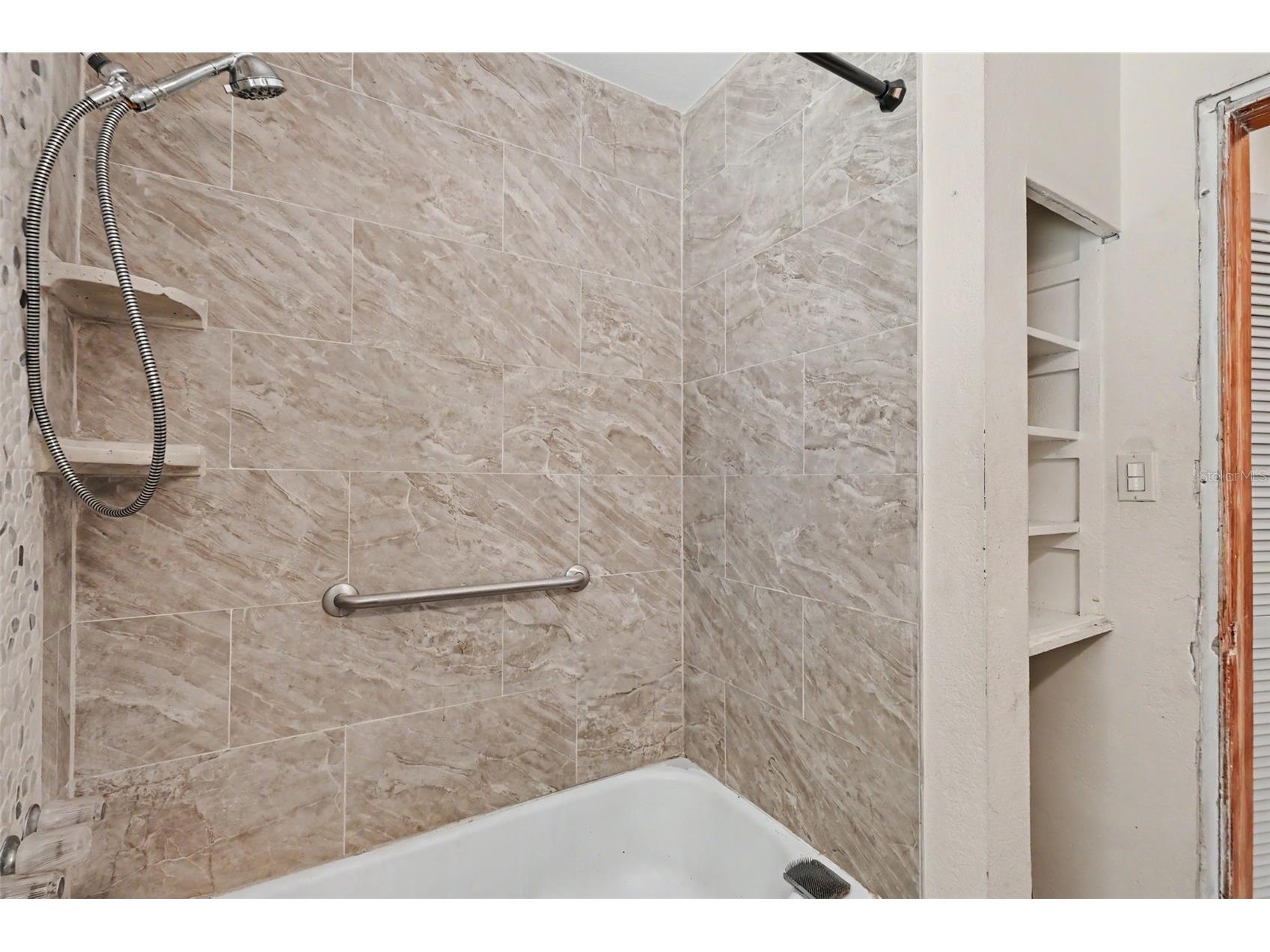 308 E Althea Avenue Tampa FL 33612 TB8530998 image11