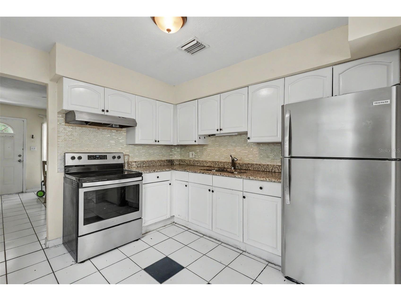 308 E Althea Avenue Tampa FL 33612 TB8530998 image5