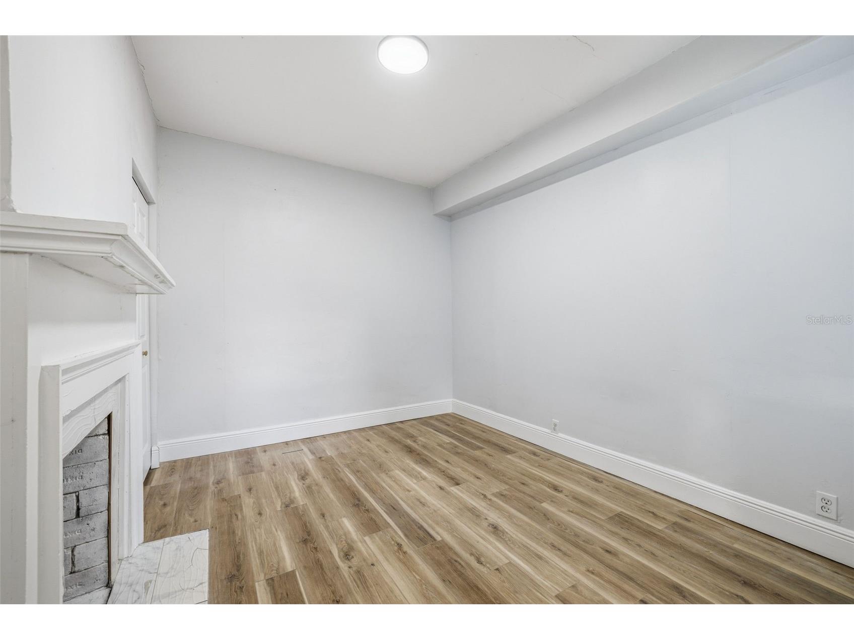 308 E Hanna Avenue Tampa FL 33604 TB8465480 image21