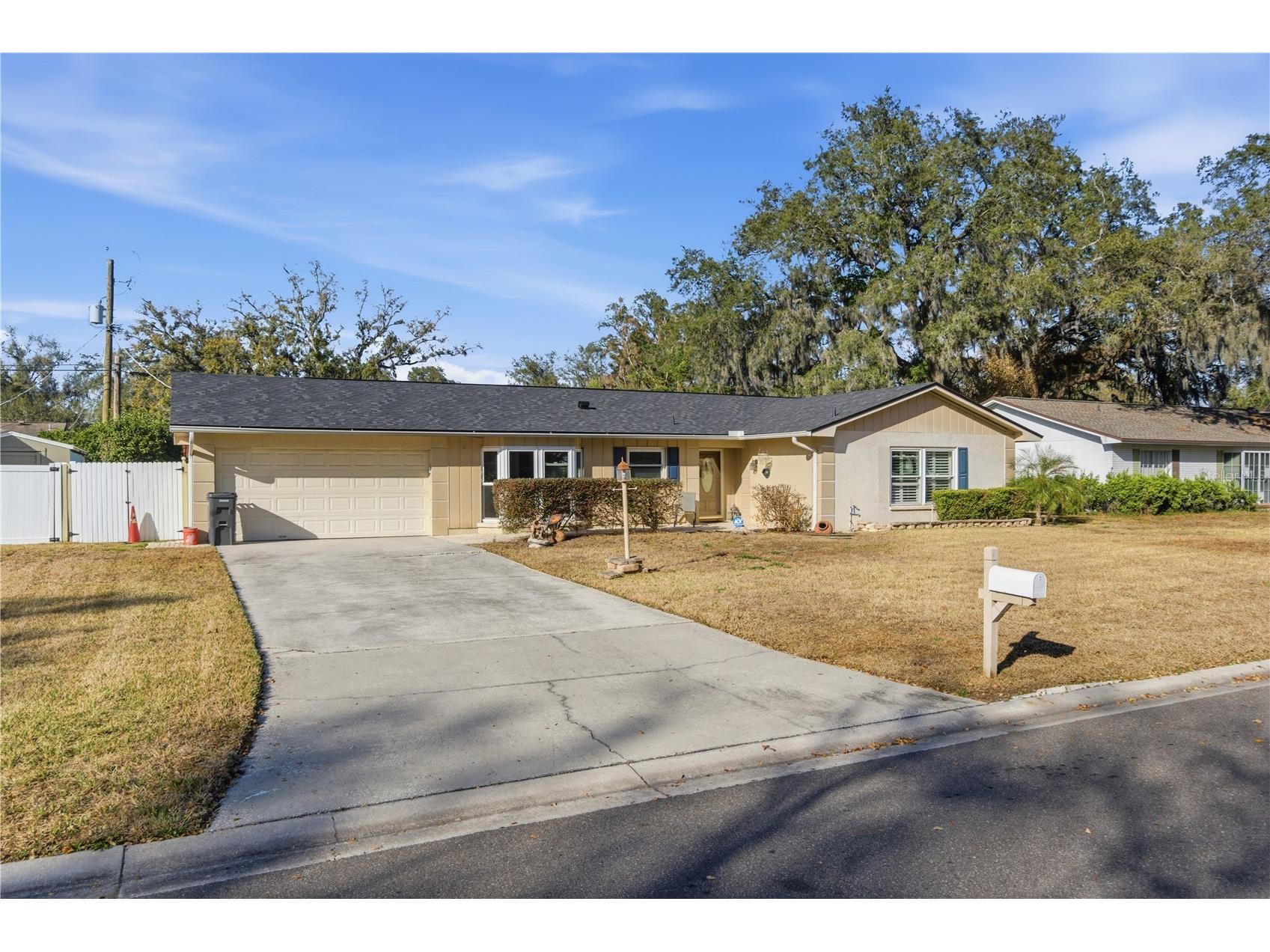308 Ellen Way Brandon FL 33510 TB8492126 image2
