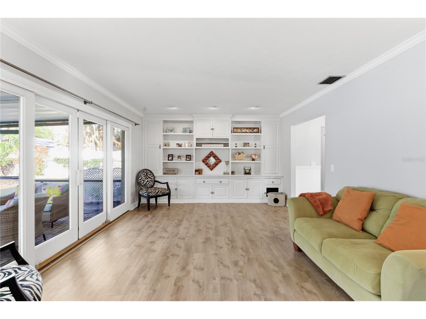 308 Ellen Way Brandon FL 33510 TB8492126 image31