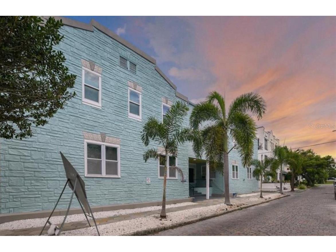 308 Grove Street N #206 Saint Petersburg FL 33701 W7878245 image3
