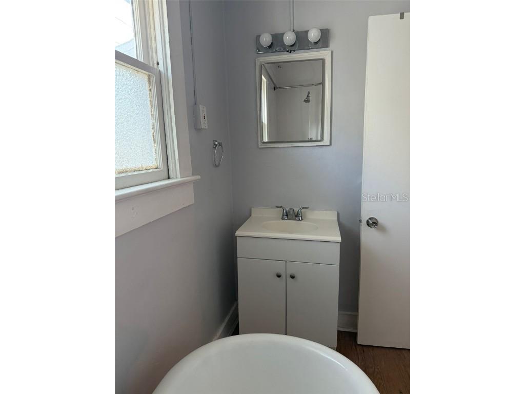 308 Grove Street N #206 Saint Petersburg FL 33701 W7878245 image6