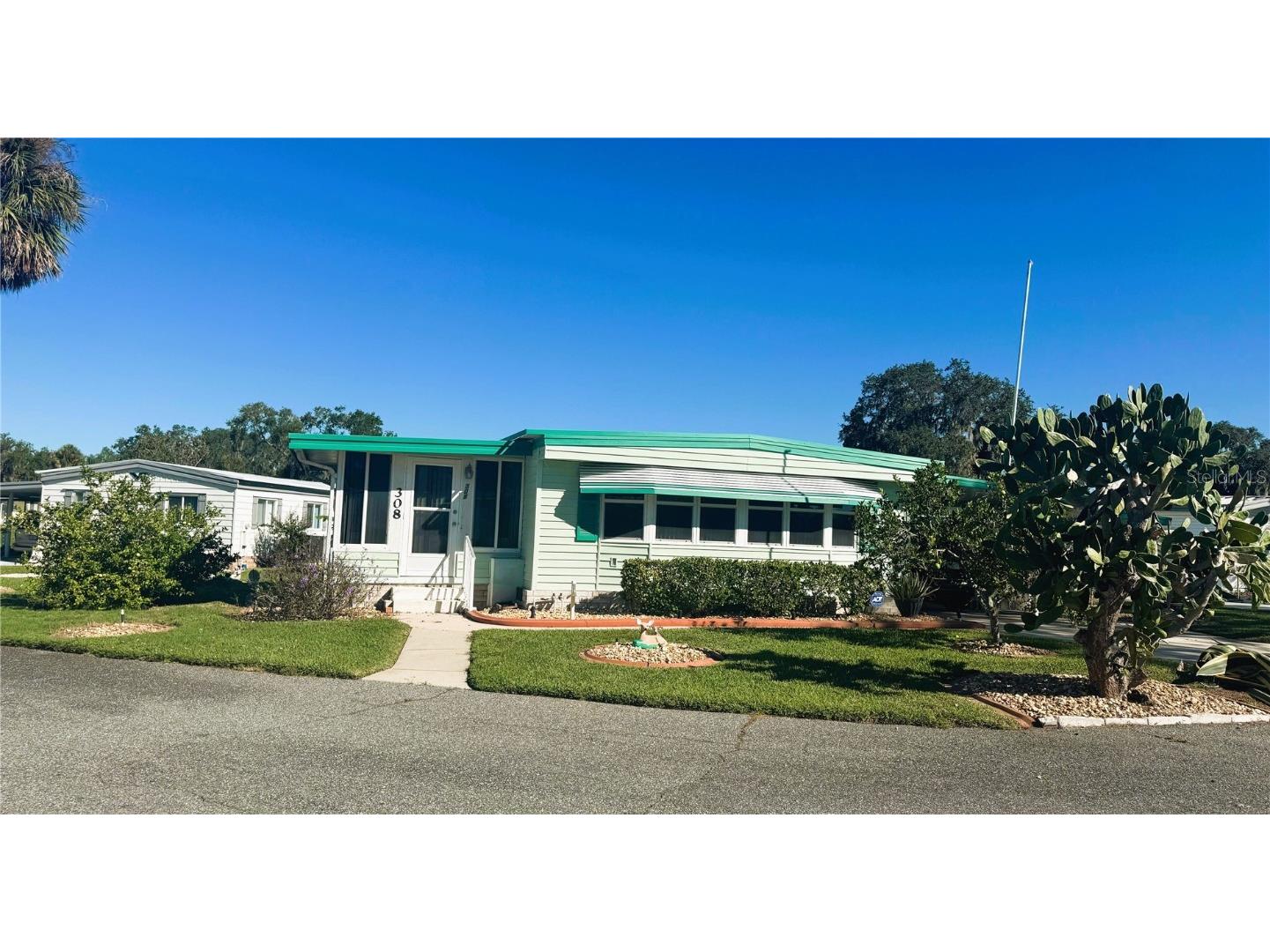 308 Hawthorne Boulevard Leesburg FL 34748 R4910074 image1