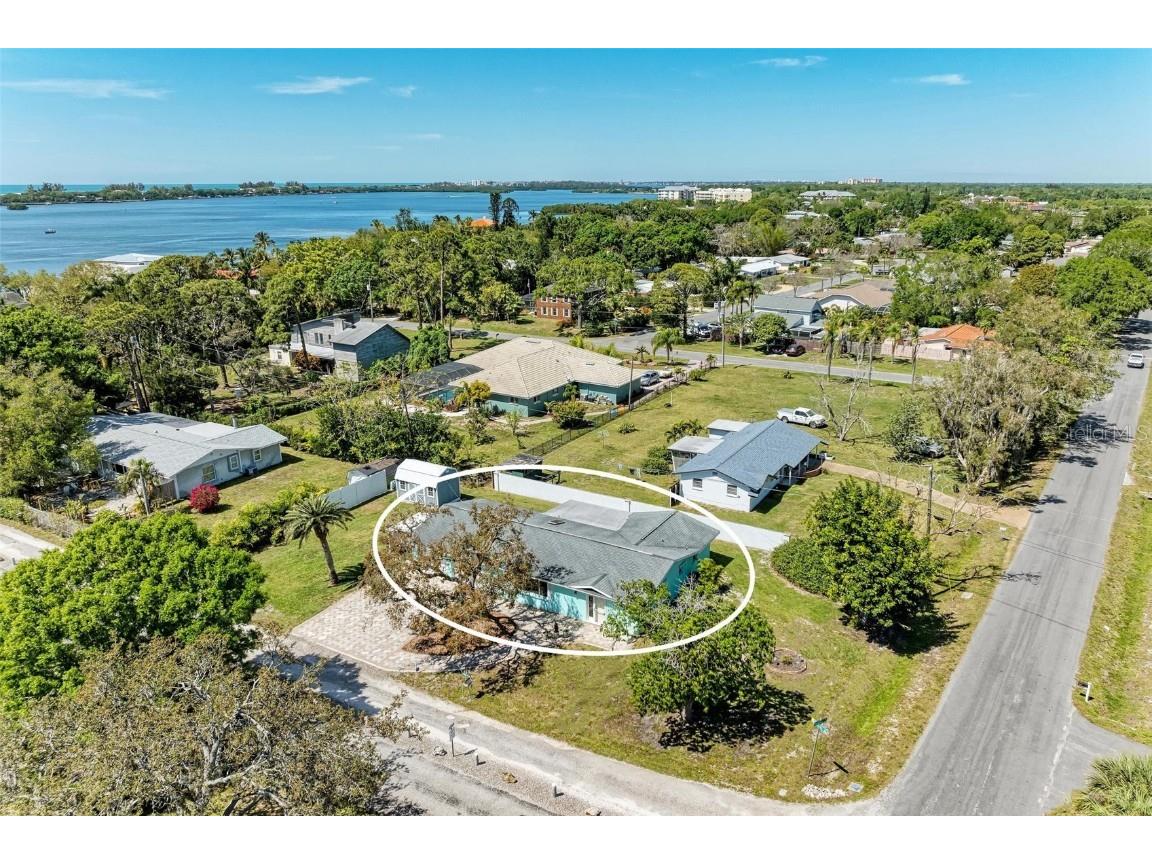 308 Kensey Lane Osprey FL 34229 A4605082 image1