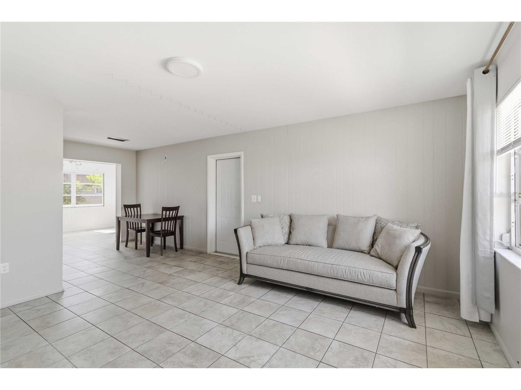 308 Lantana Avenue Sarasota FL 34243 A4691141 image3