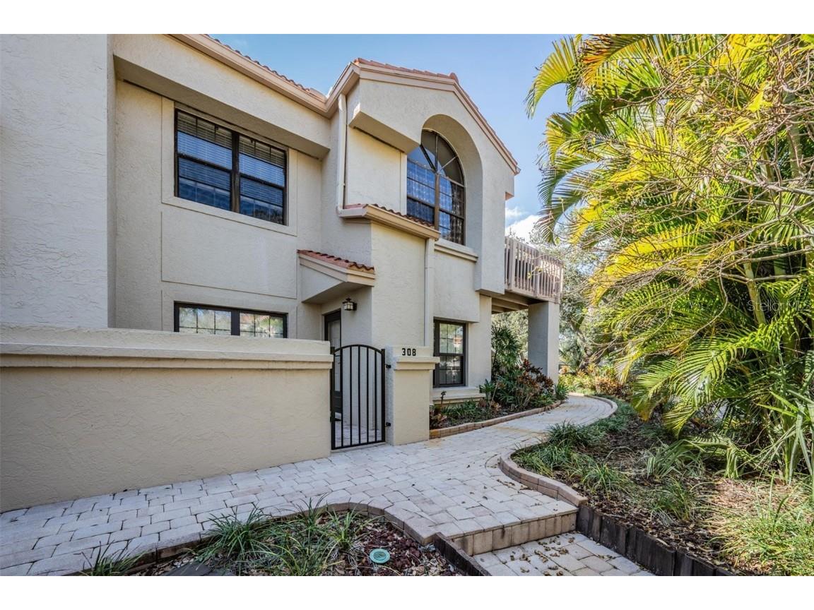 308 Los Prados Drive #308 Safety Harbor FL 34695 TB8347979 image1