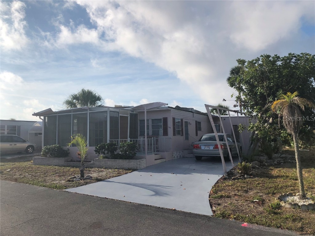 308 Mantua Drive Venice FL 34285 N6126560 image1