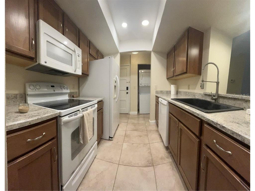 308 Palm Coast Parkway NE #203 Palm Coast FL 32137 FC314146 image8