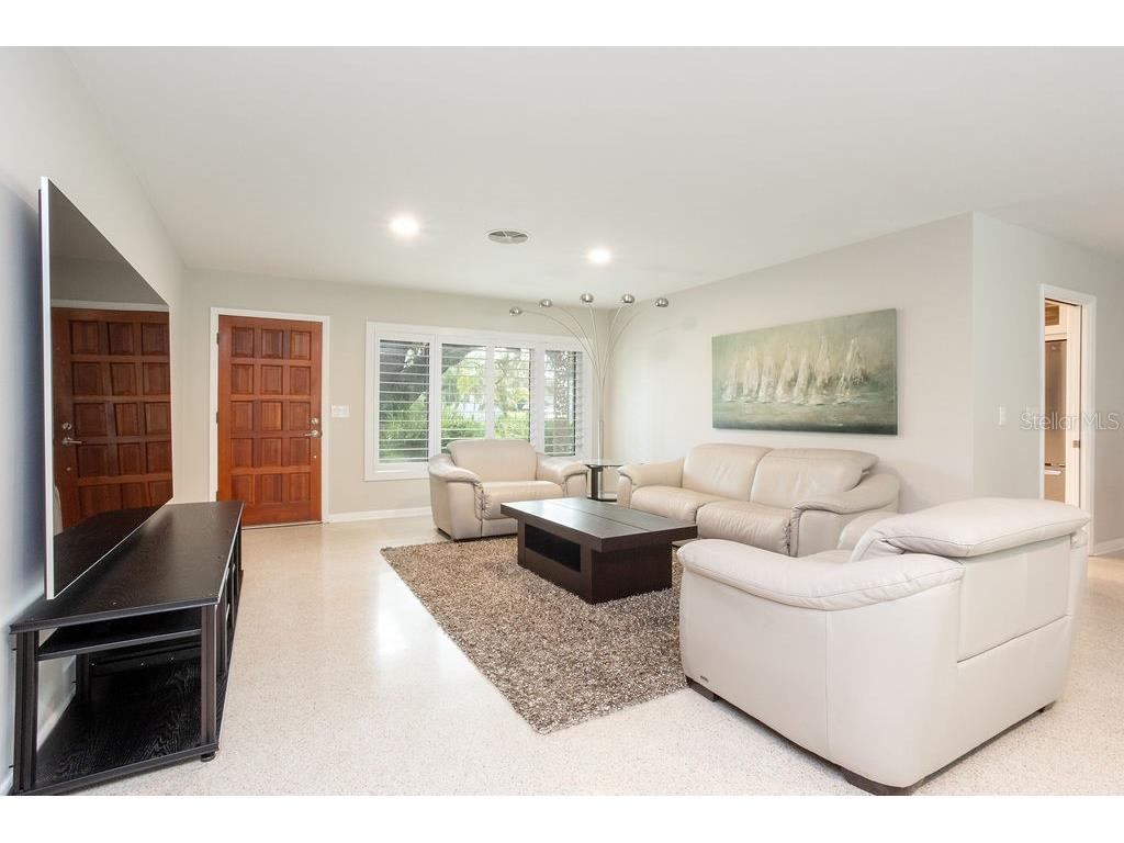 308 Palmetto Lane Largo FL 33770 TB8495643 image5